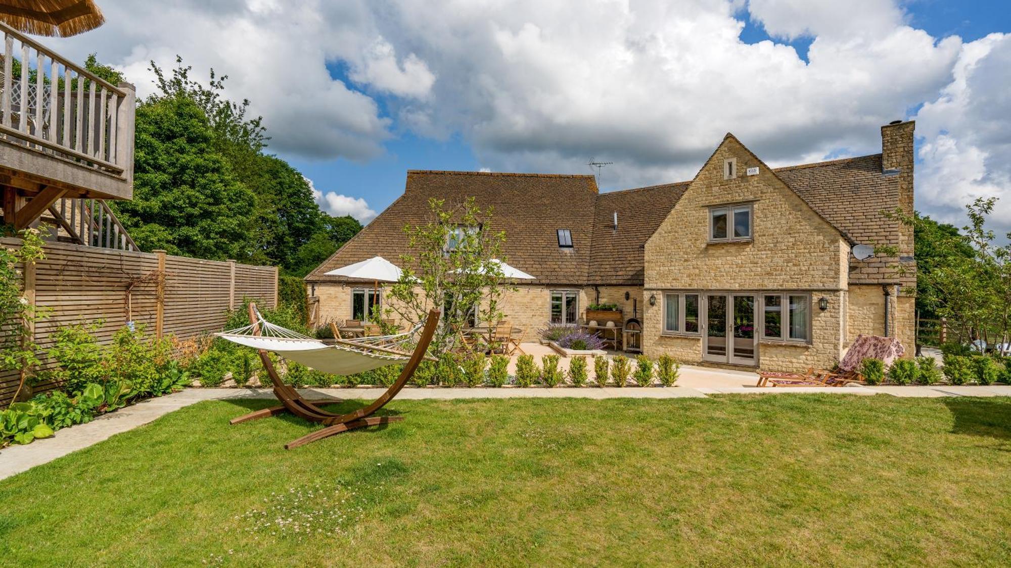 Warren House And Spa Boutique Cotswold Stay 시런세스터 외부 사진