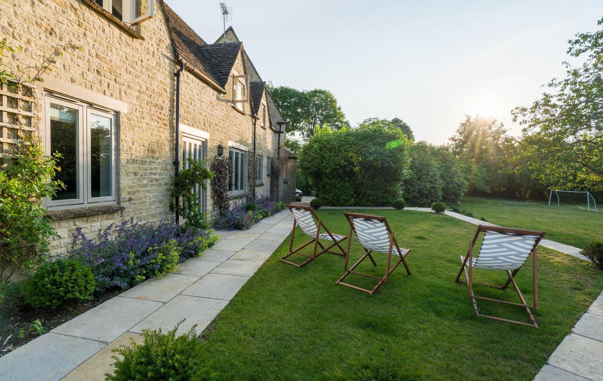 Warren House And Spa Boutique Cotswold Stay 시런세스터 외부 사진